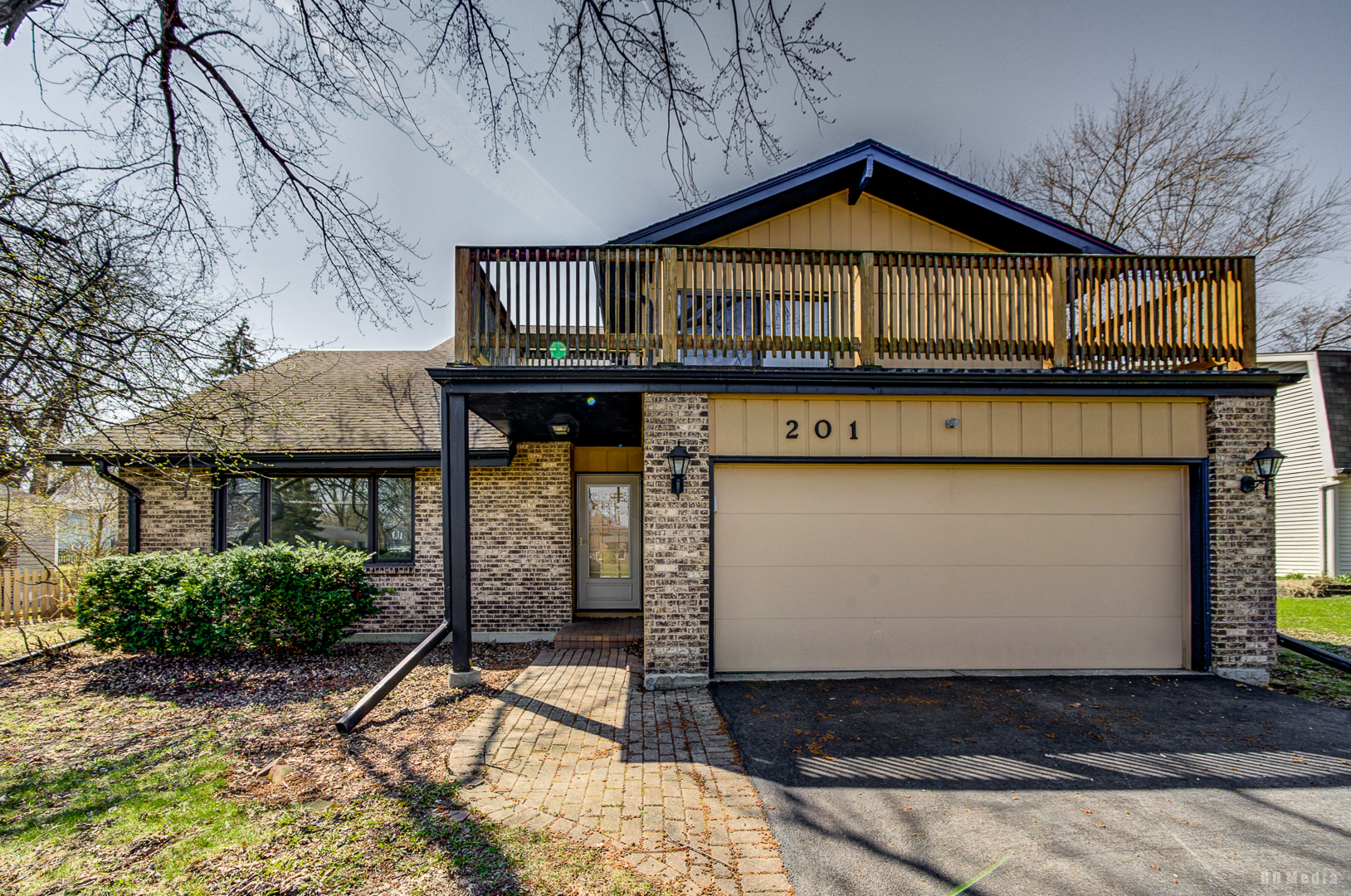 201 N River Road, Naperville, IL