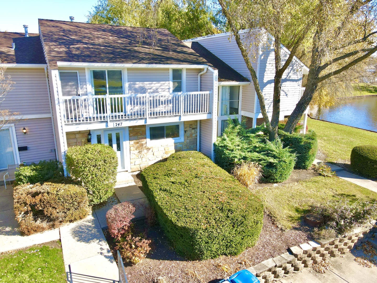 747 Cove Court, Bartlett, IL
