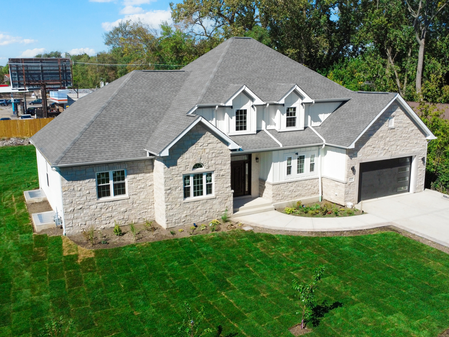 602 Glenshire Road, Glenview, IL