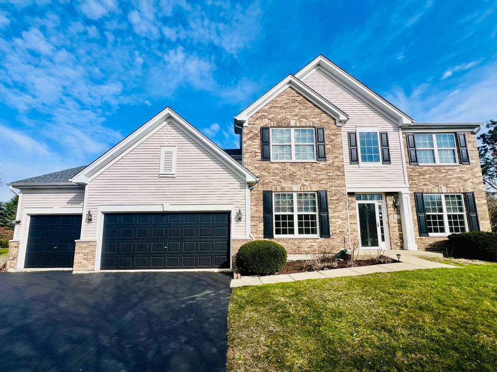 5 Player Court, Bolingbrook, IL