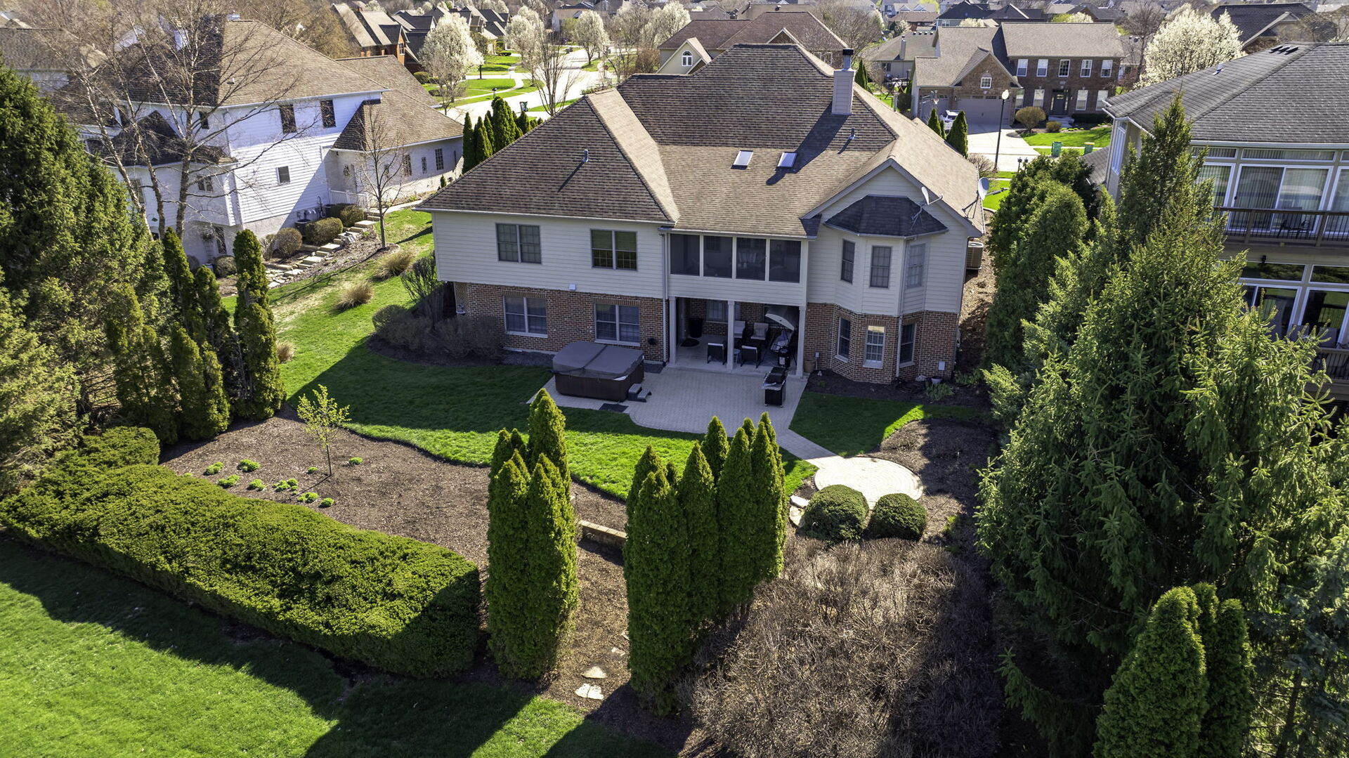 24652 Coachford Court, Shorewood, IL