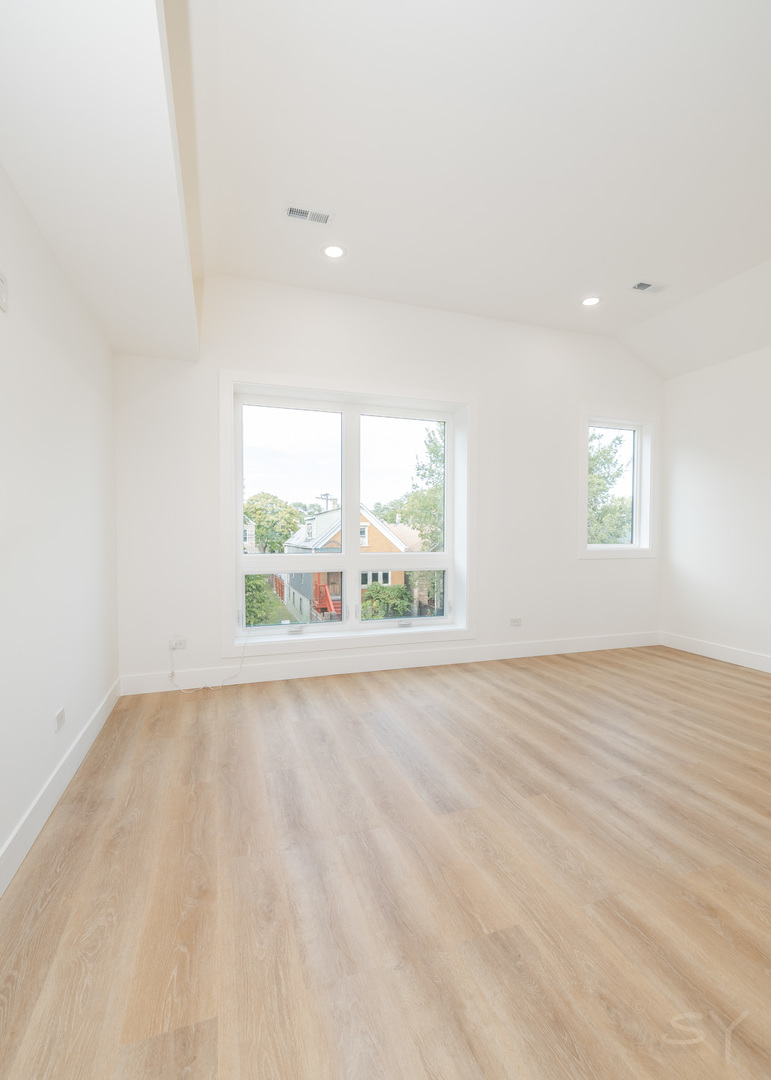 1245 S Fairfield Avenue #3, Chicago, IL