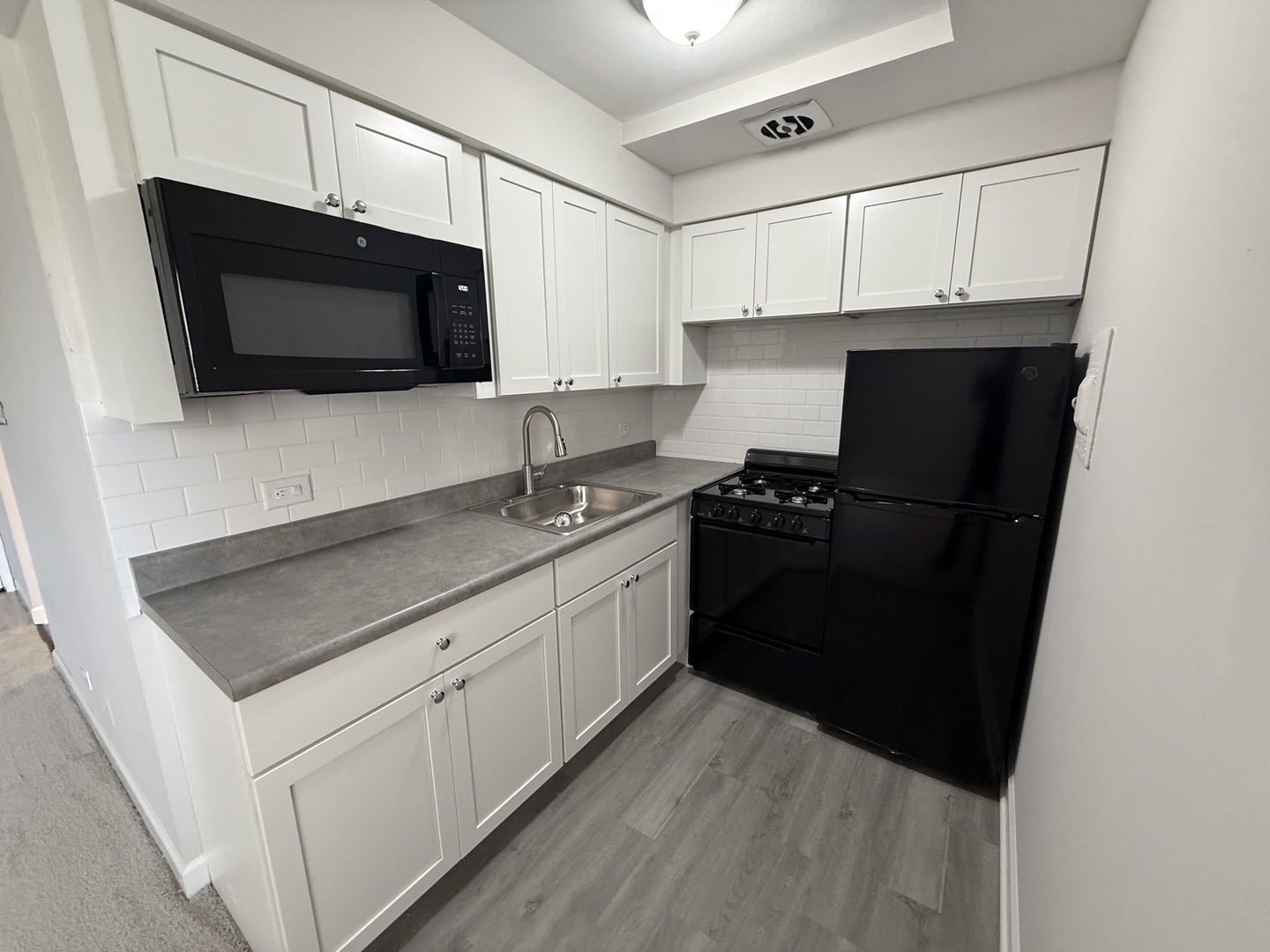 3001 Thatcher Avenue #5O, River Grove, IL