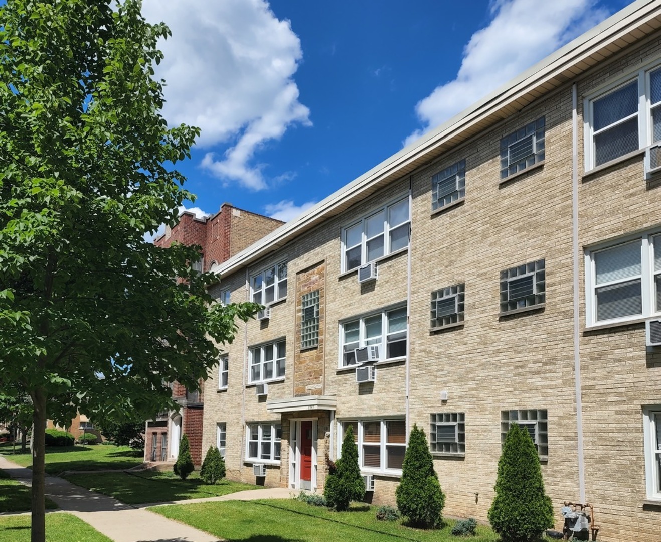 8847 La Crosse Avenue #304, Skokie, IL