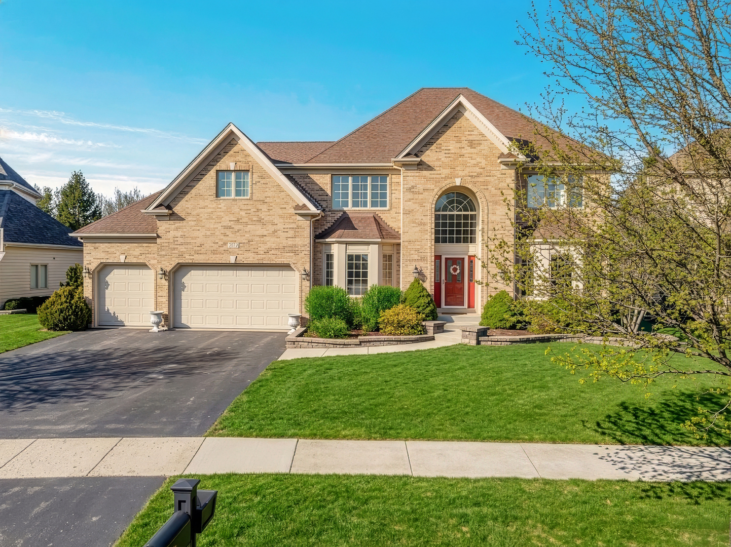 3111 Landore Drive, Naperville, IL