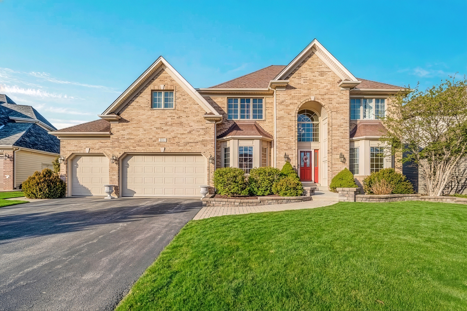 3111 Landore Drive, Naperville, IL
