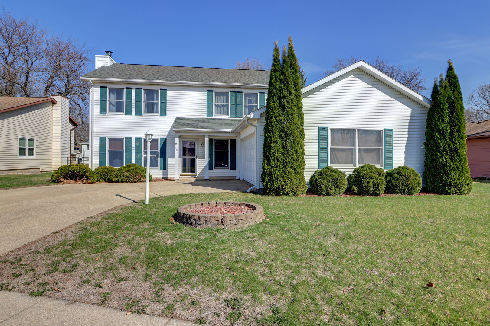 1902 19th Avenue, Sterling, IL