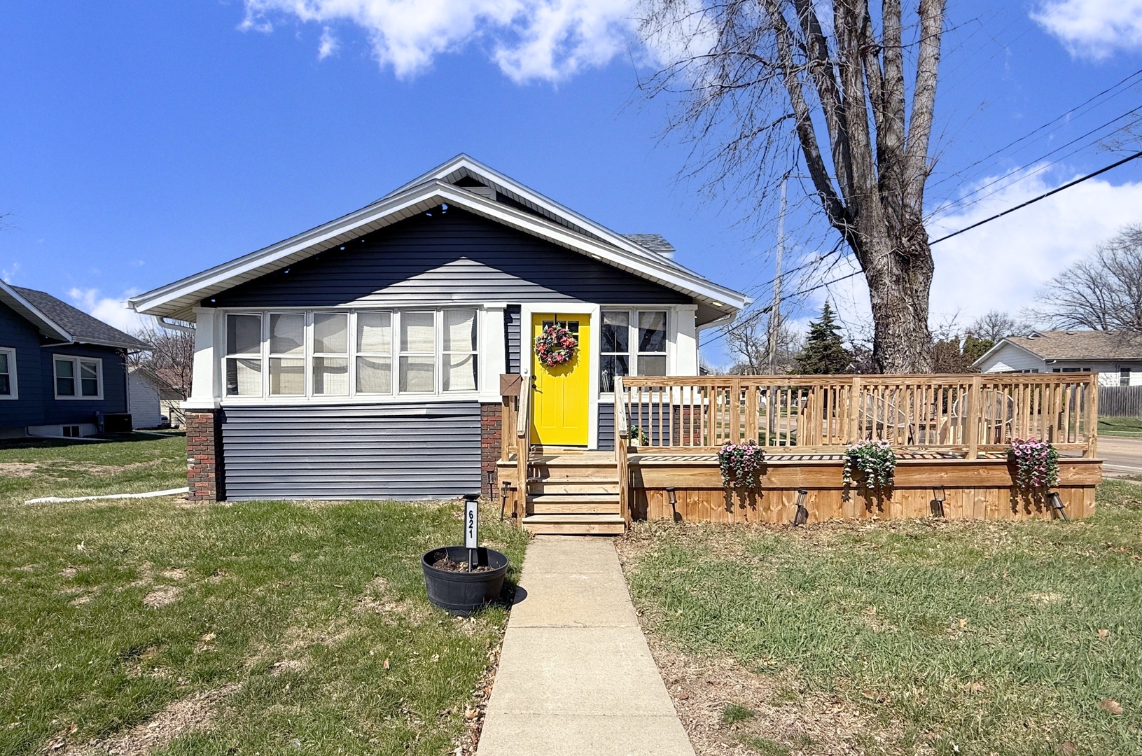 621 24th Avenue, Moline, IL