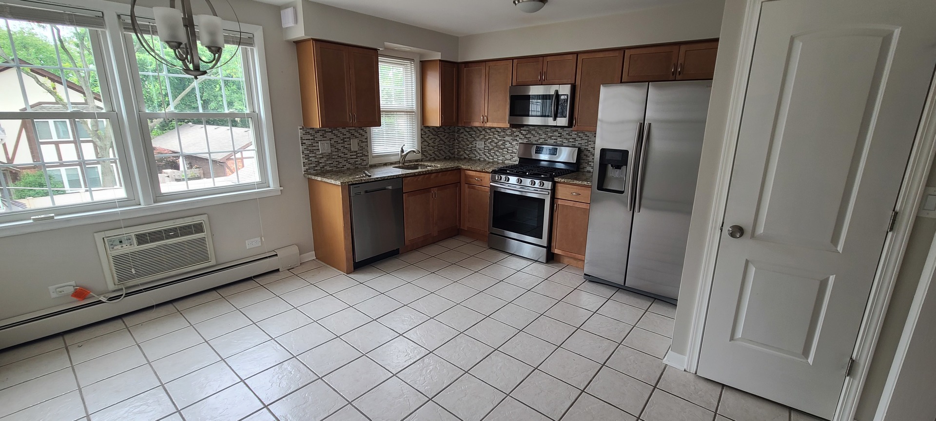 1500 W Touhy Avenue #2N, Park Ridge, IL