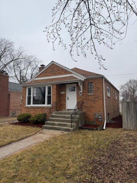 665 W 144th Street, Riverdale, IL