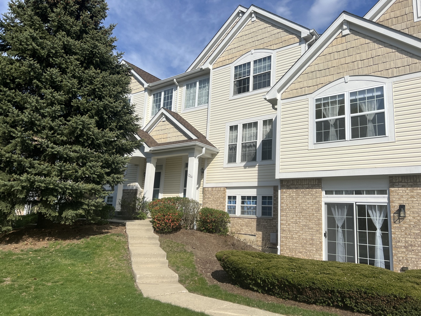 1224 GEORGETOWN Way, Vernon Hills, IL