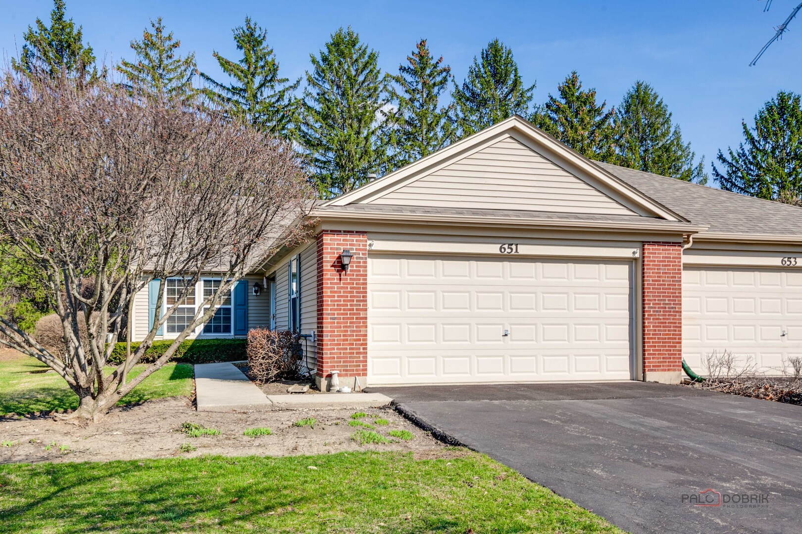 651 S Essington Drive, Round Lake, IL