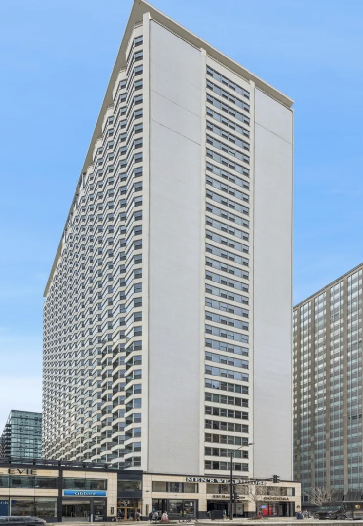 535 N Michigan Avenue #1403, Chicago, IL