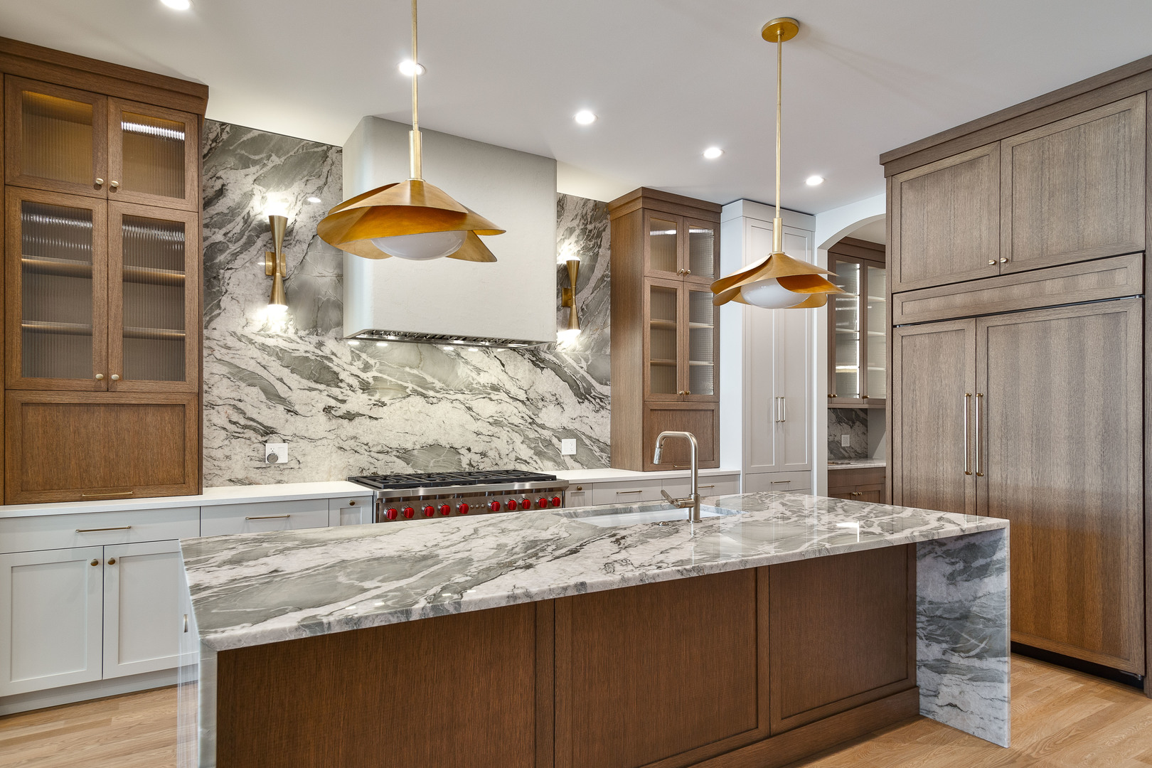 2042 W Berteau Avenue, Chicago, IL
