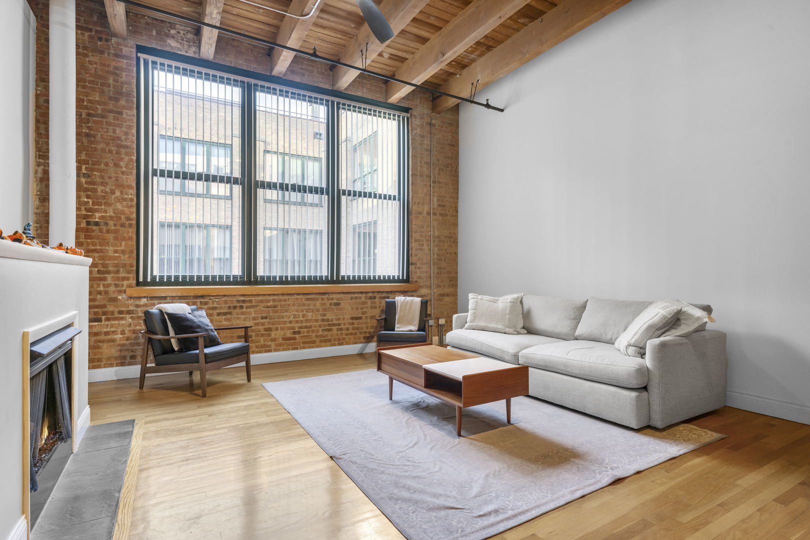 1727 S Indiana Avenue #320, Chicago, IL