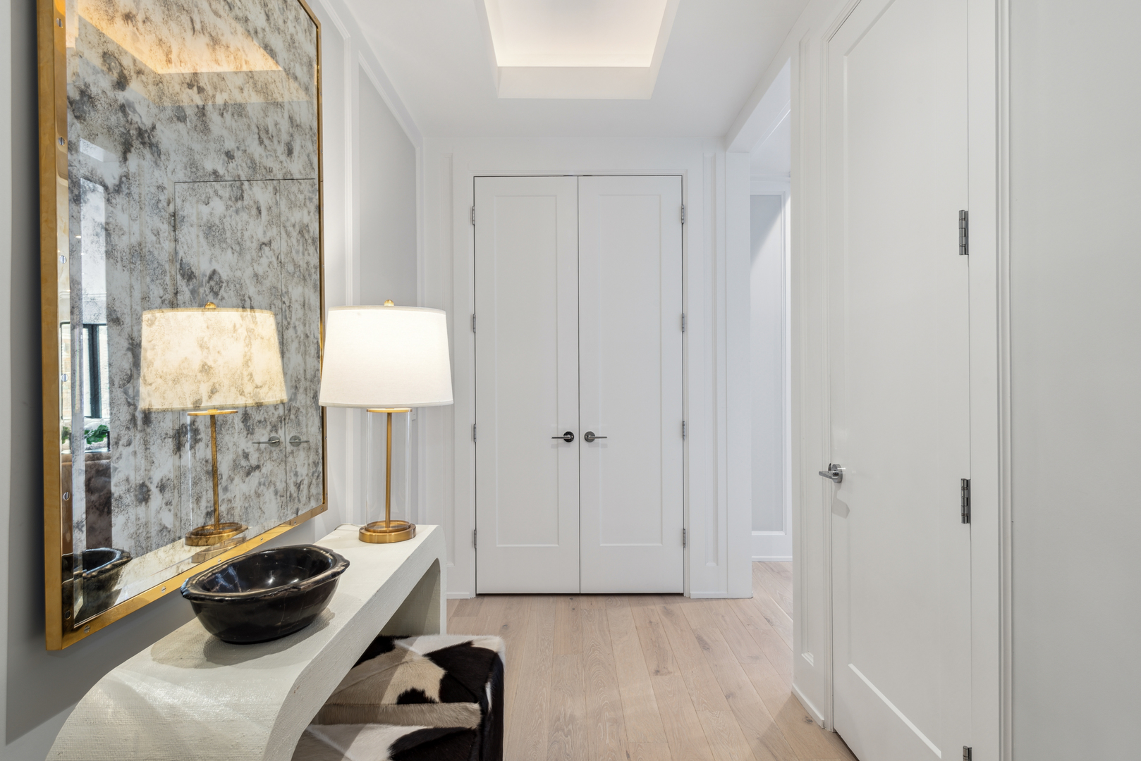 116 N Willard Court #301, Chicago, IL