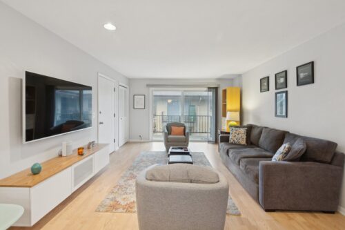 4229 N Kedvale Avenue #3B, Chicago, IL