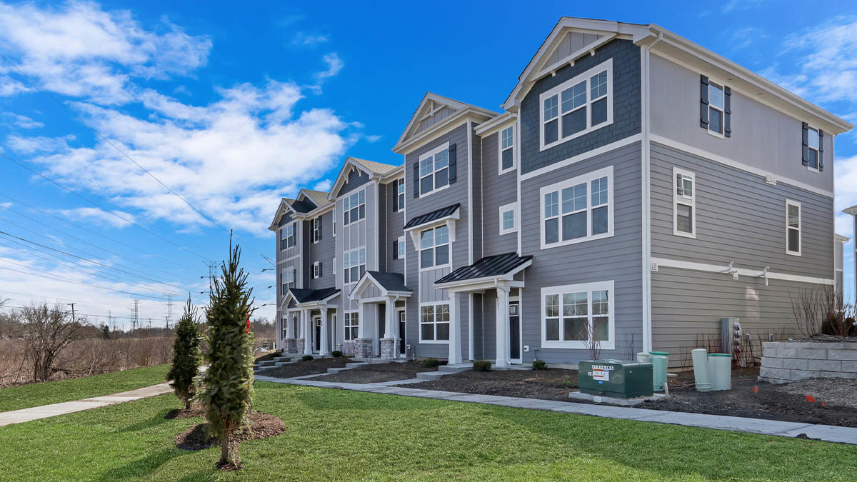 537 Yosemite Way, Mundelein, IL