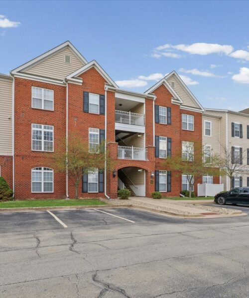 1901 N Lincoln Avenue #105, Urbana, IL