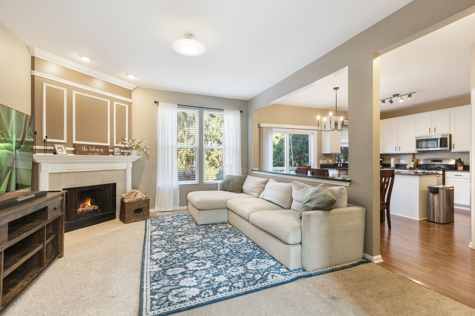 2704 Bay View Circle #2704, Algonquin, IL