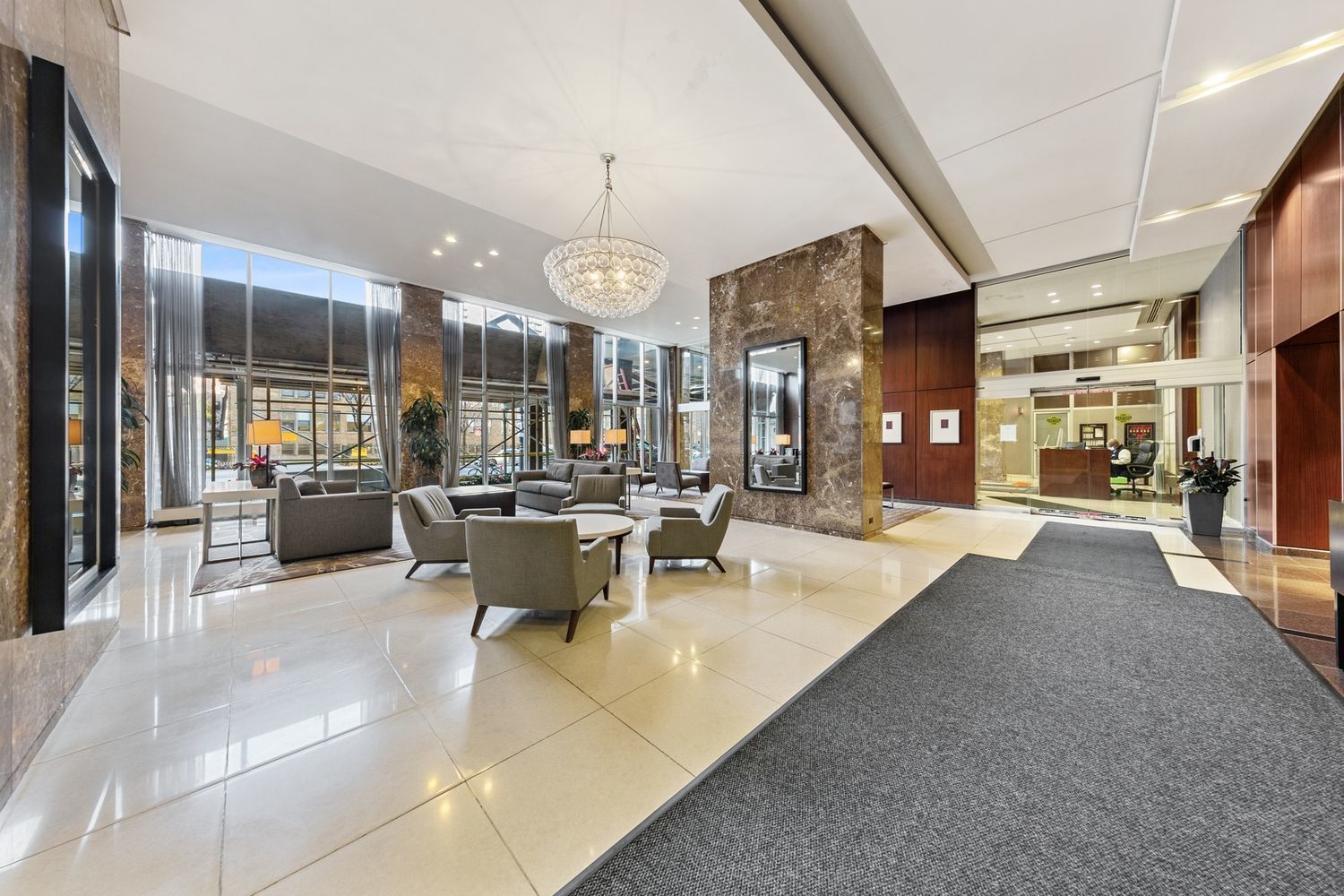 655 W Irving Park Road #1511, Chicago, IL