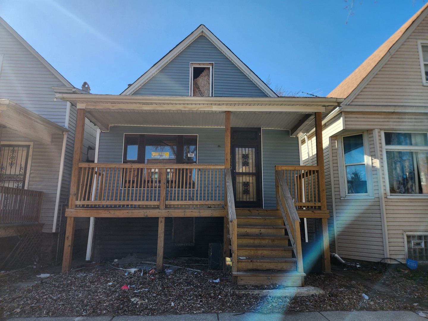 7350 S Dante Avenue, Chicago, IL