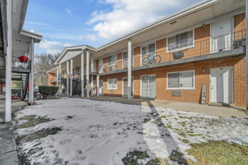 327 N Princeton Avenue #9, Villa Park, IL