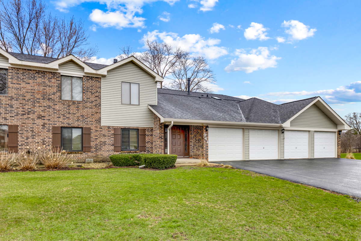 961 Cumberland Court #A2, Roselle, IL