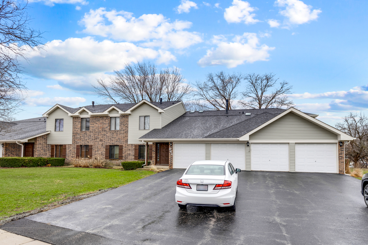 961 Cumberland Court #A2, Roselle, IL