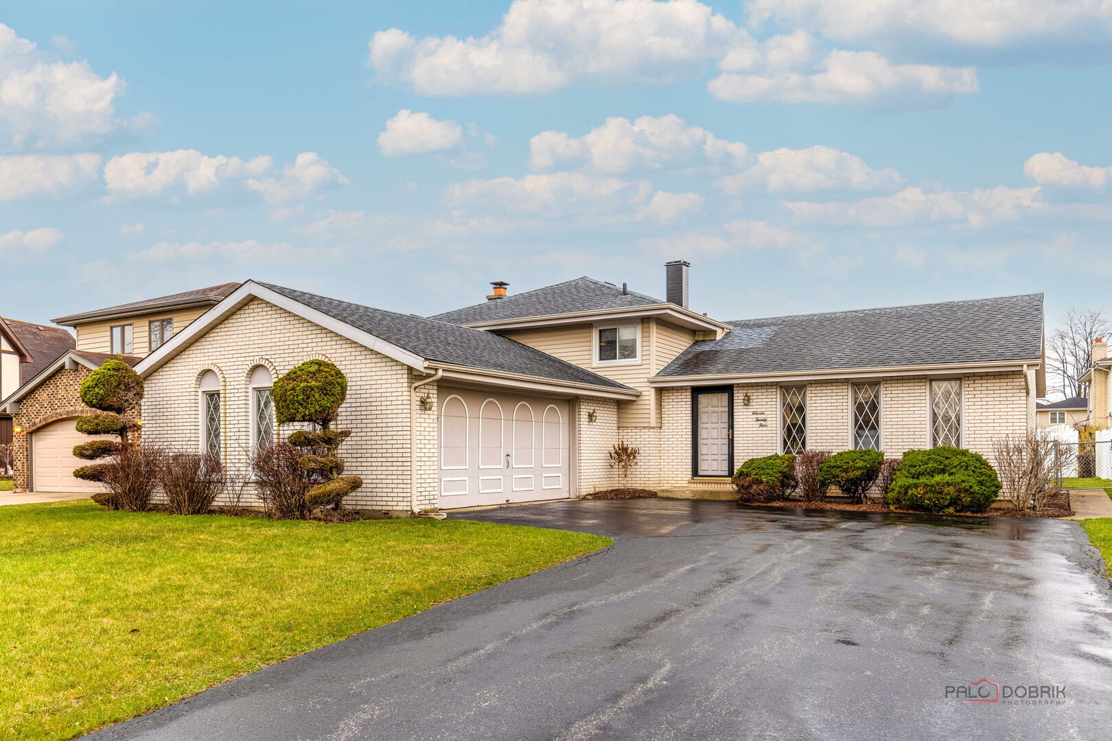 1124 N Anvil Court, Addison, IL