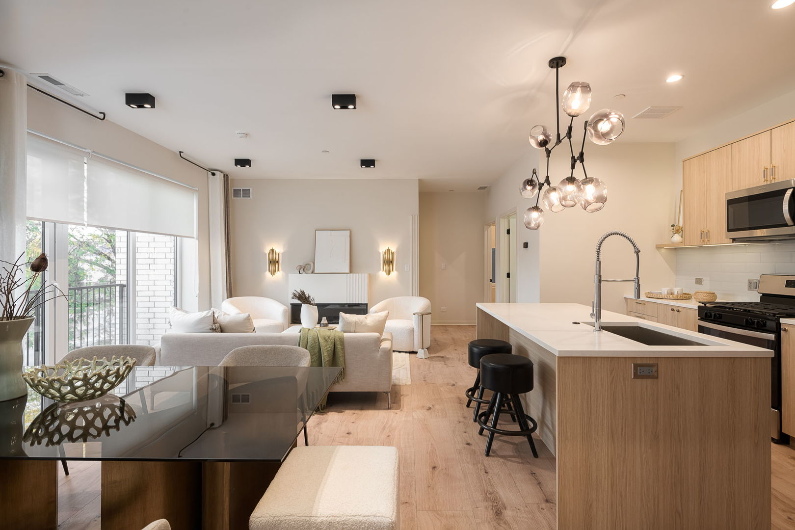 8015 W Belmont Avenue #204, River Grove, IL