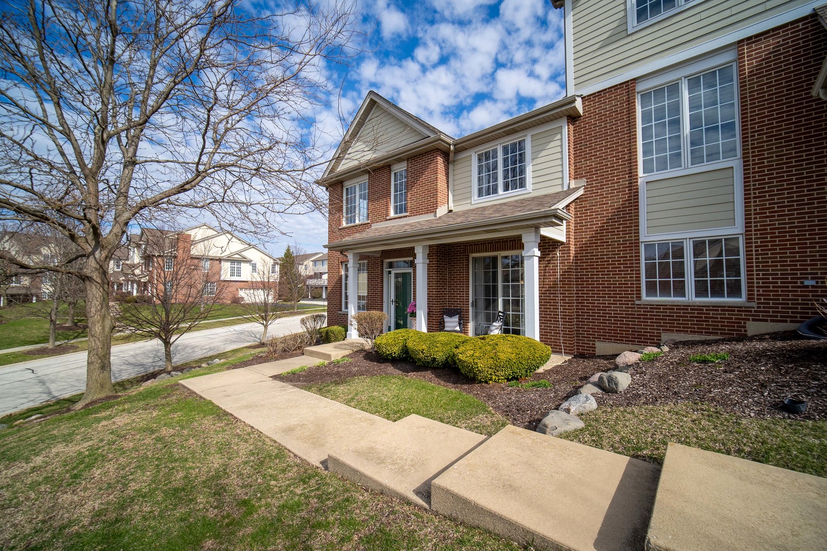 10639 Dani Lane, Orland Park, IL