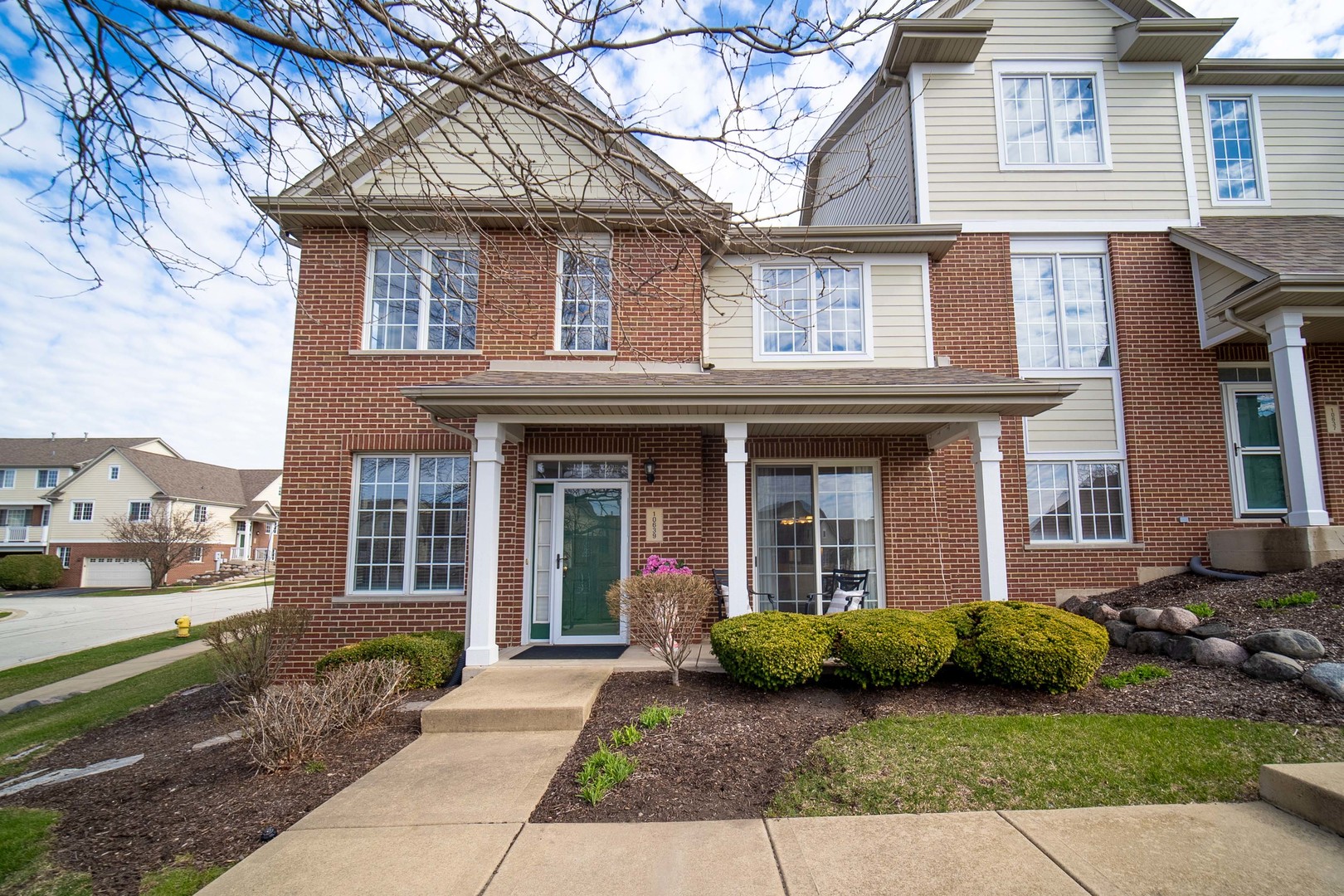 10639 Dani Lane, Orland Park, IL