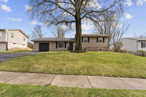 2425 W 46th Street, Davenport, IA