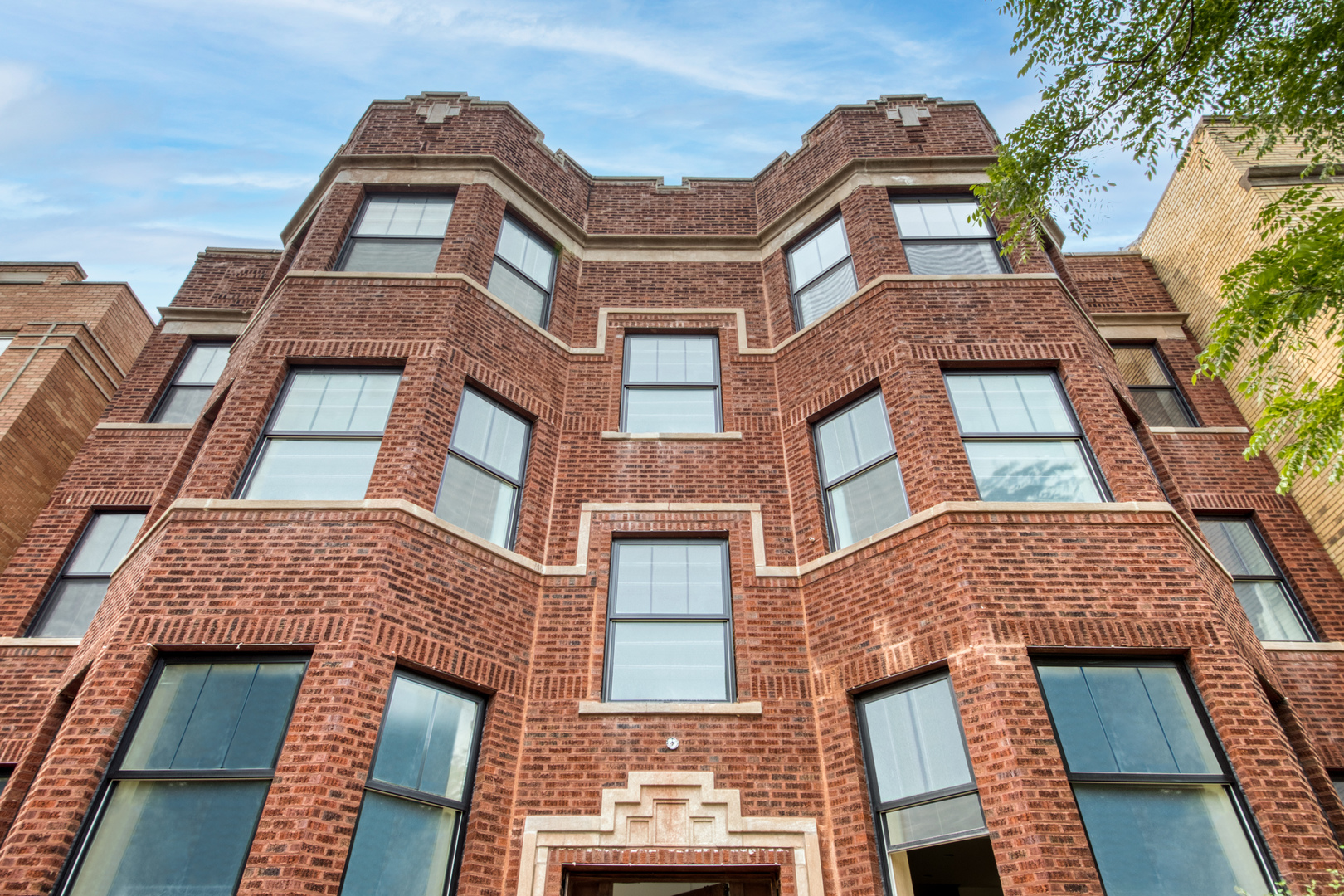 4624 N Ashland Avenue #2S, Chicago, IL