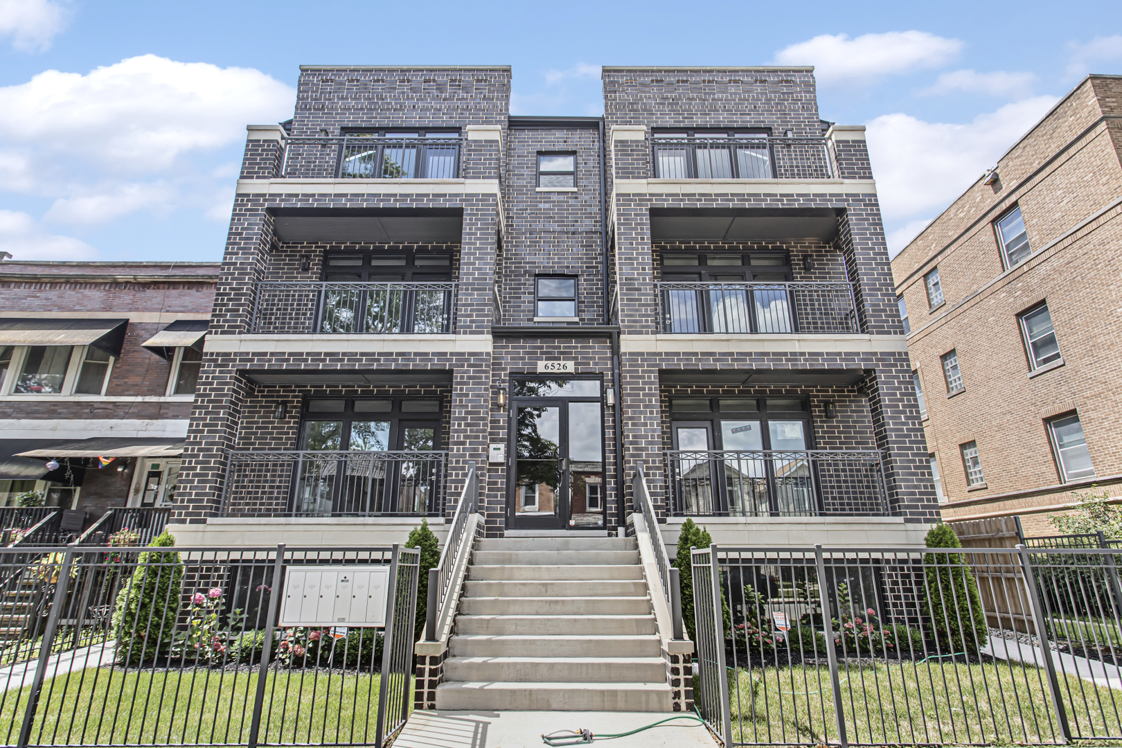 6526 S Ingleside Avenue #2N, Chicago, IL