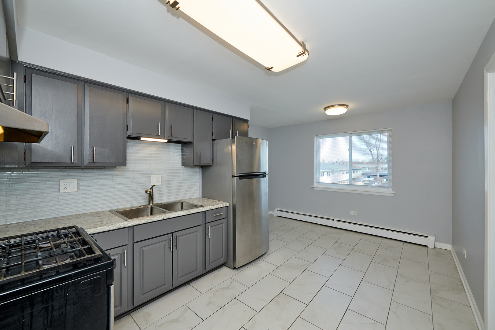 8805 Dee Road #2S, Des Plaines, IL