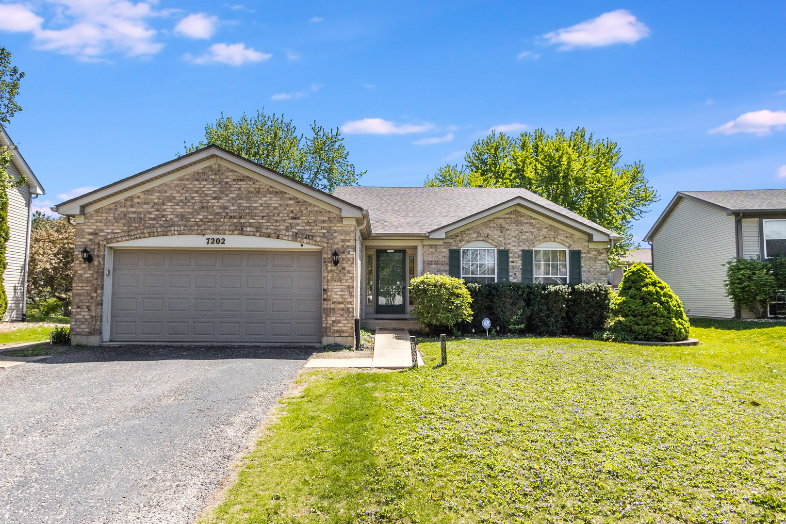 7202 Faxton Lane, Plainfield, IL
