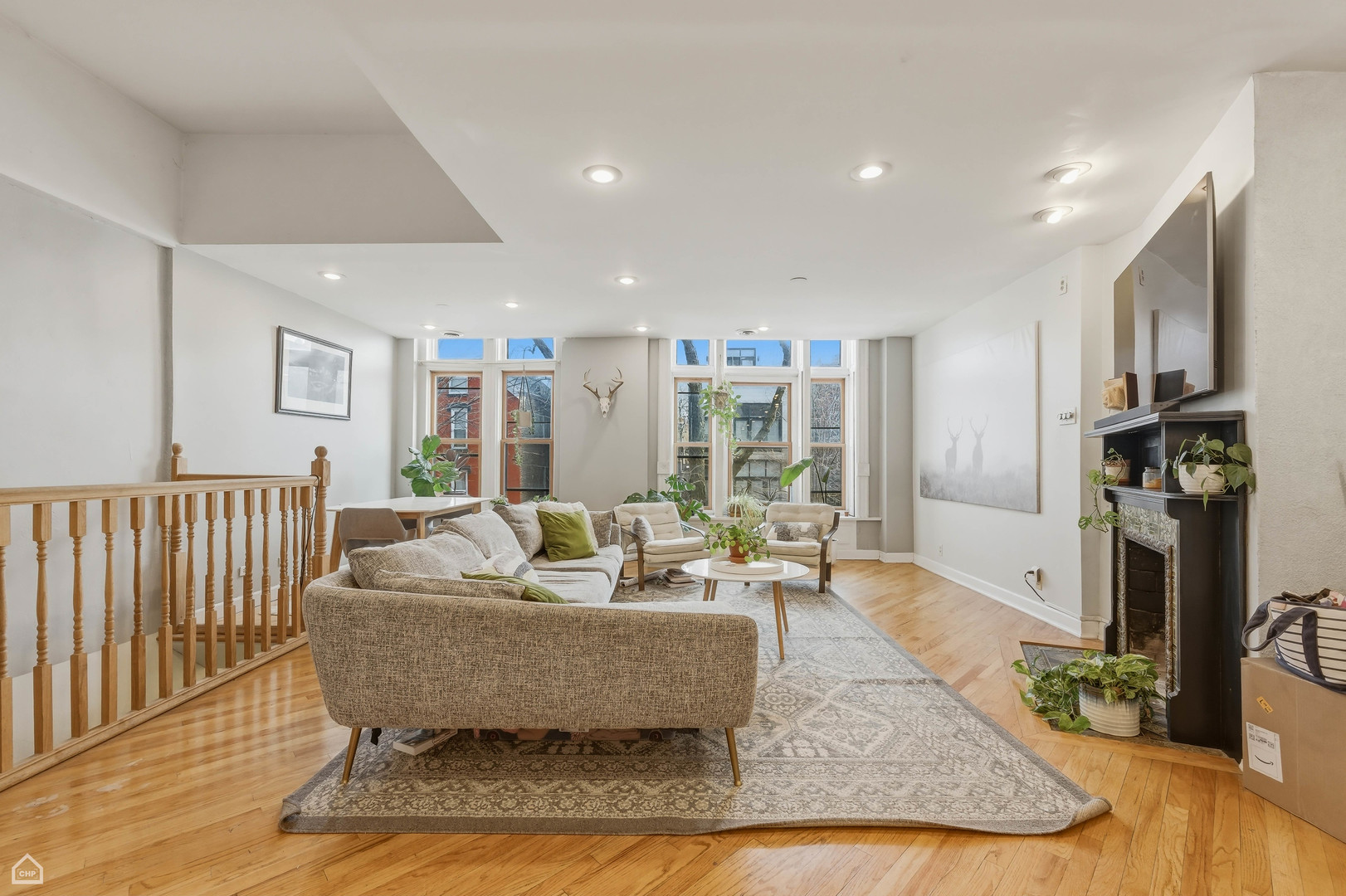 822 N Wood Street, Chicago, IL