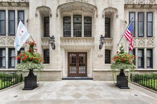 220 E WALTON Place #9W, Chicago, IL