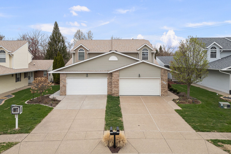 3028 Red Wing Court, Bettendorf, IA