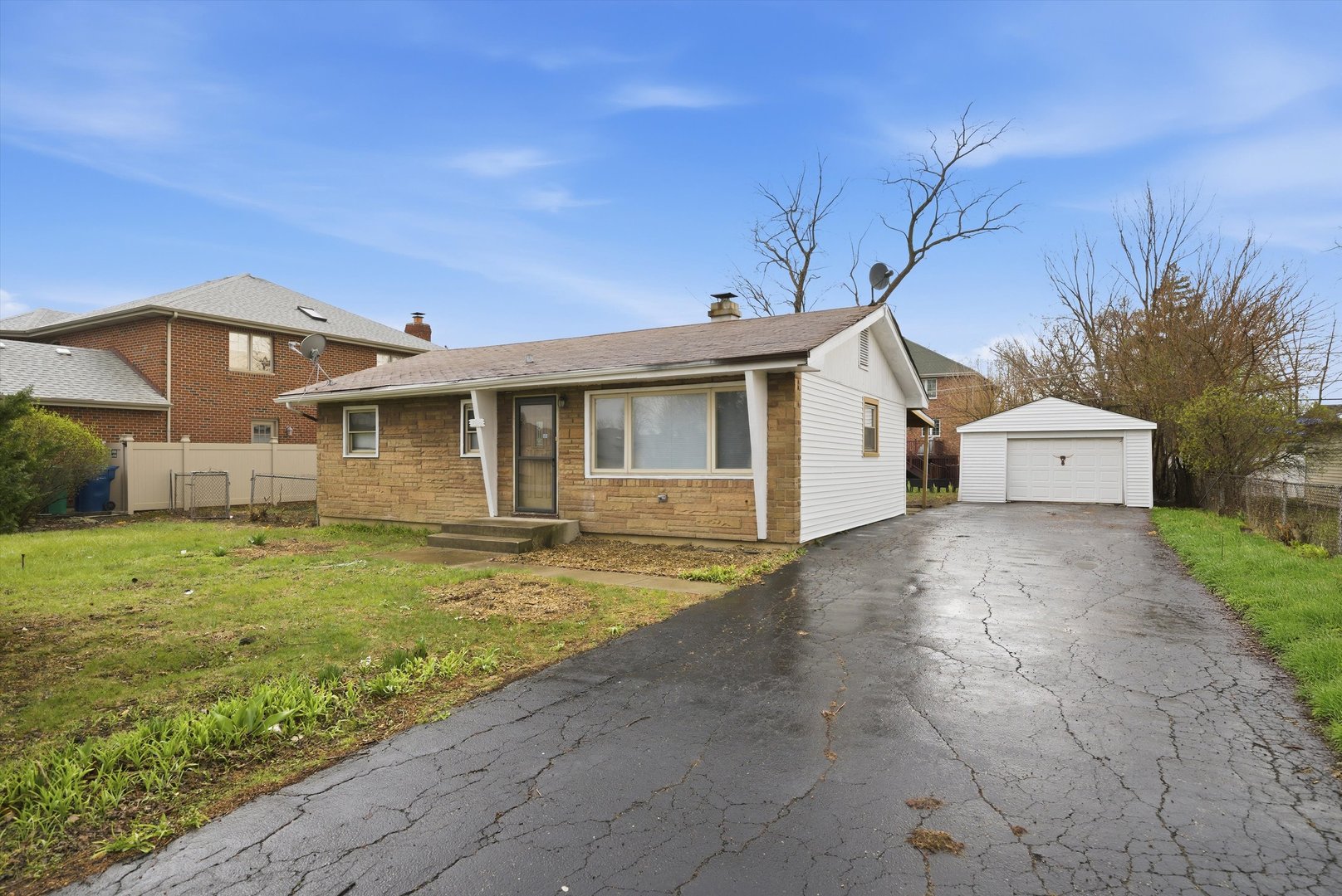 8516 Austin Avenue, Burbank, IL