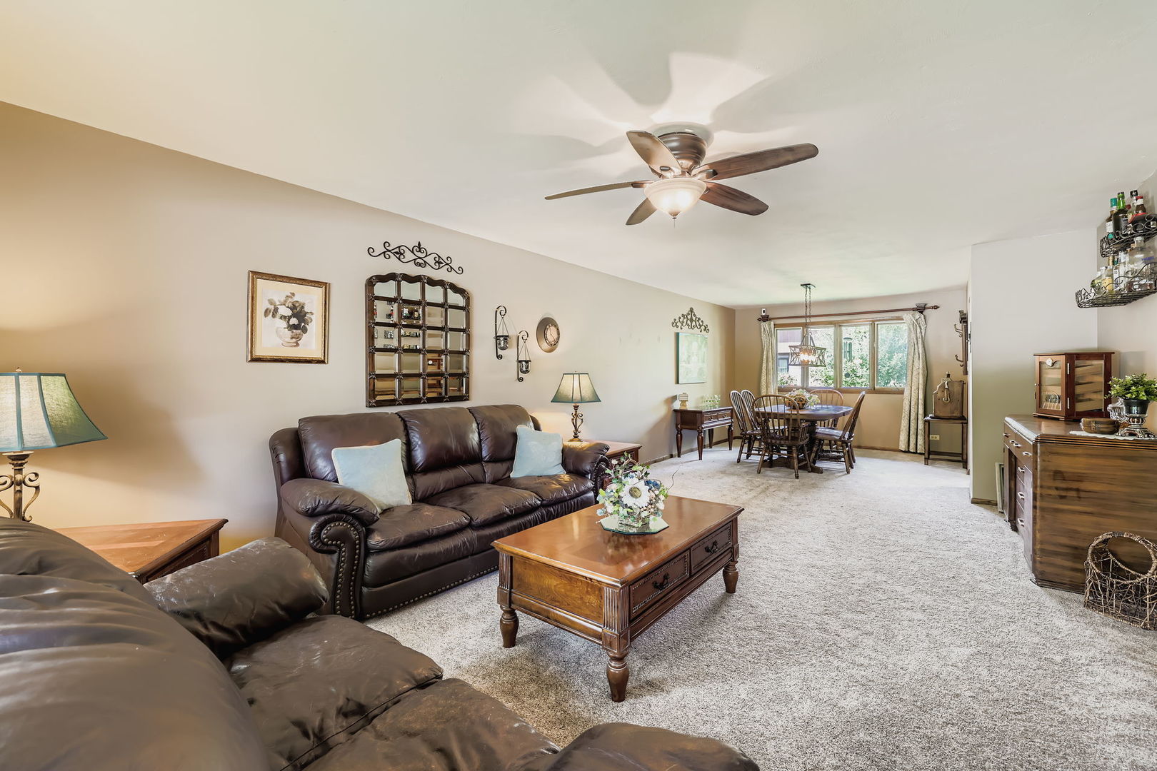 136 Caryville Lane, Schaumburg, IL