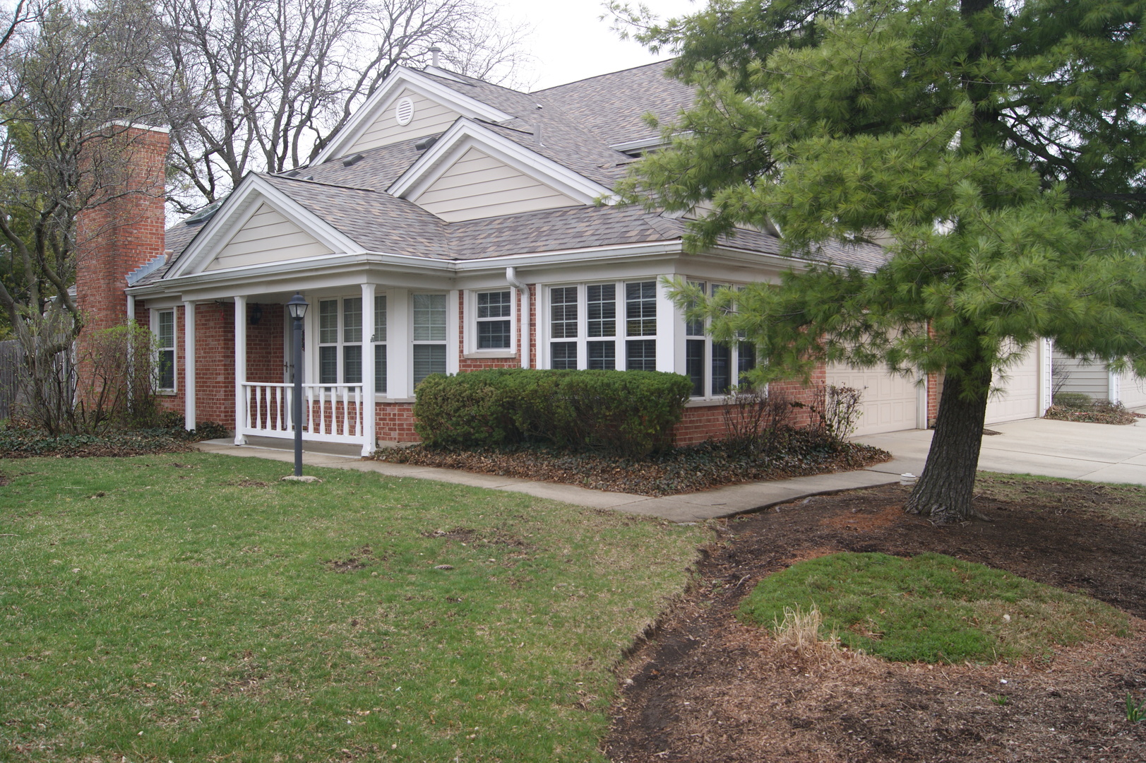 212 Woodstone Drive, Buffalo Grove, IL