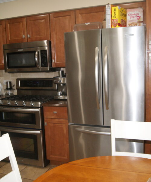 212 Woodstone Drive, Buffalo Grove, IL