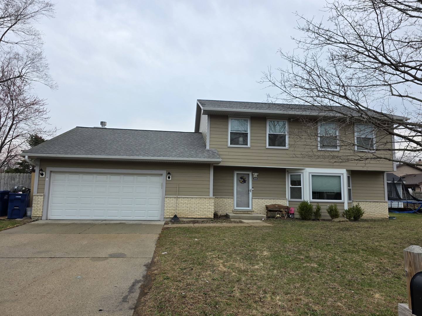 430 Gillings Drive, Gurnee, IL