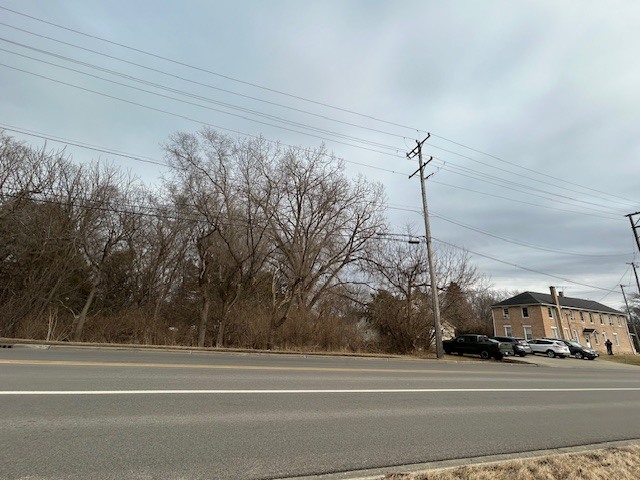 3703 Spring Grove Road, Johnsburg, IL