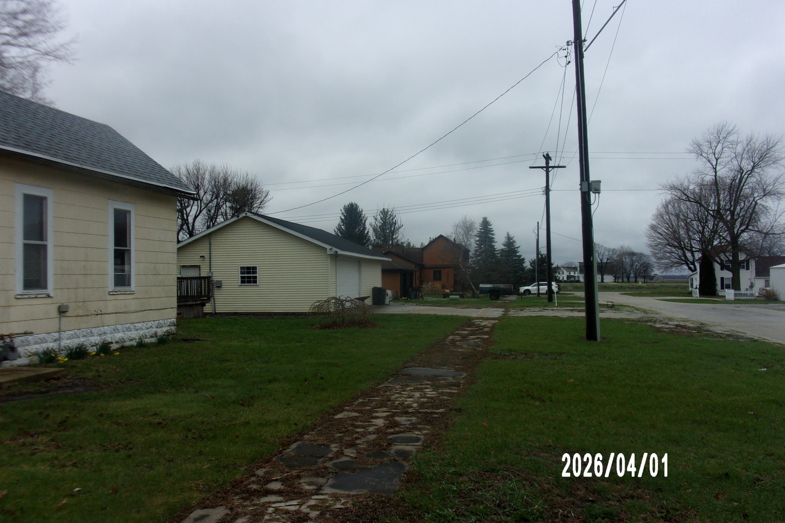 309 N Colfax Street, Crescent City, IL