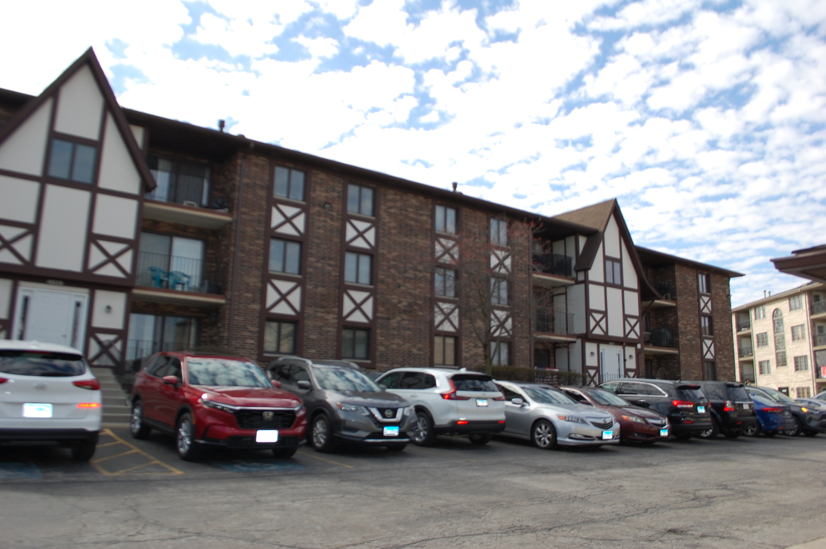 10532 Ridge Cover Drive #27A, Chicago Ridge, IL