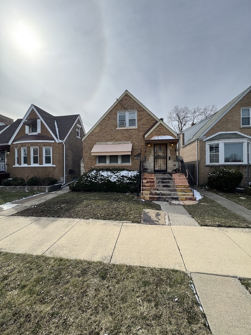 10210 S Prairie Avenue, Chicago, IL